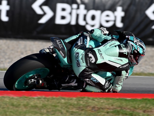 Escrig avanza en ritmo y consistencia en el GP de Catalunya