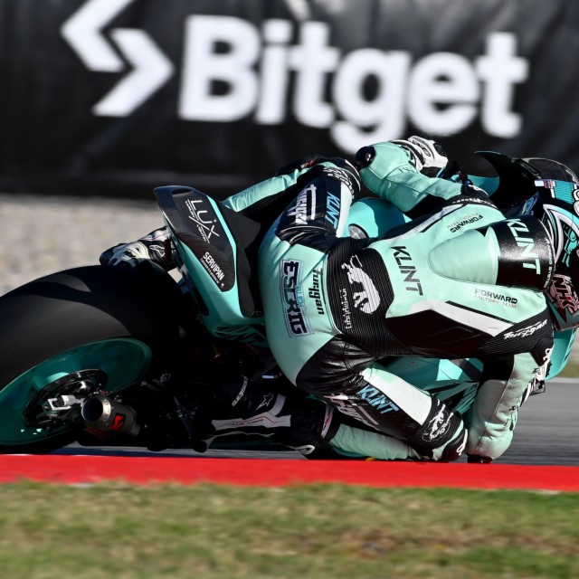 Escrig avanza en ritmo y consistencia en el GP de Catalunya