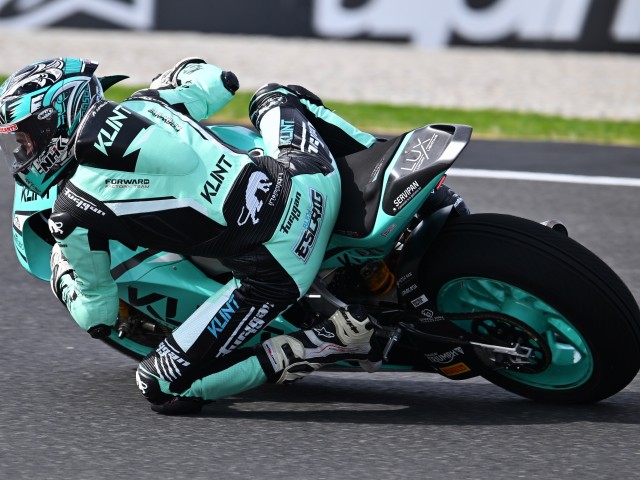 Fin de semana de aprendizaje para Alex Escrig en Phillip Island