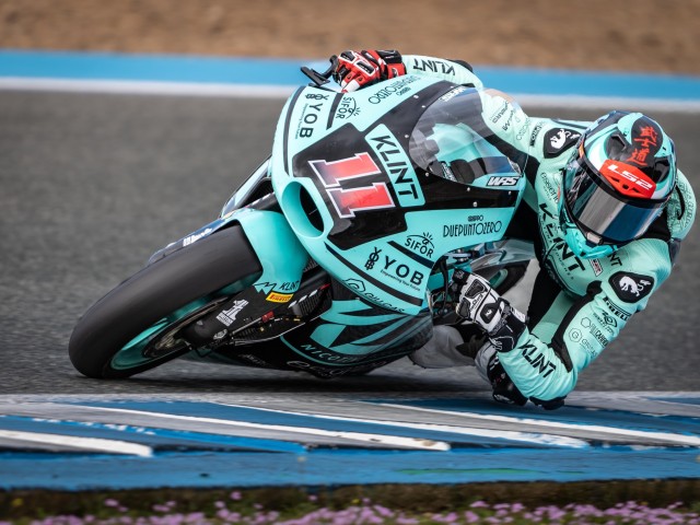 Ritmo, confianza y récord: brillante test de Alex Escrig en Jerez