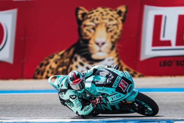 Escrig rescata un resultado valioso en un GP de Tailandia condicionado por las interrupciones