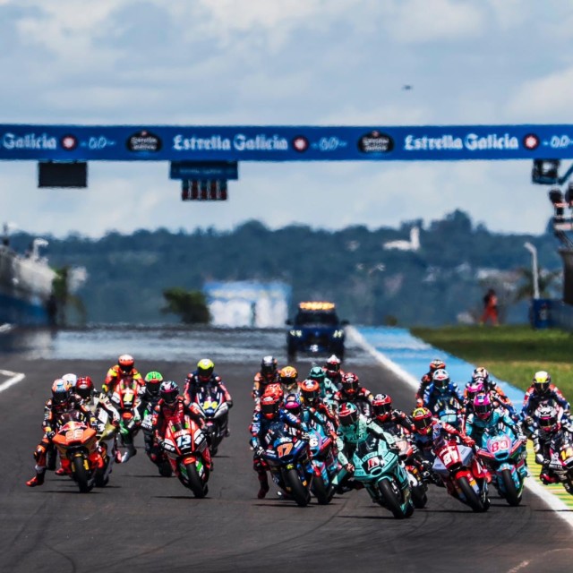 El Samurái golpea en Brasil y firma su mejor resultado en Moto2